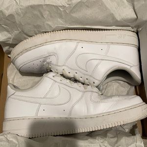 Nike Air Force 1